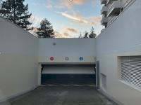 Location Parking privé (sous-sol) Maisons-Alfort Stade