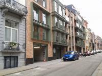 Location de parking (sous-sol) - Etterbeek - 36 rue des Moissonneurs