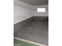 Parking privé (sous-sol) 18 Rue De Naples, 75008 Paris, France