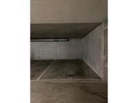 Place de parc intérieure et sécurisée - 1208 Genève