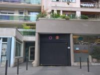 Parking privé (sous-sol) 152 Rue Marcadet, 75018 Paris, France