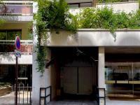 Place de parking à louer - Paris 75016 - 50 Rue De La Tour, 75016 Paris, France - 180 euros