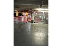 Parking privé (sous-sol) 28 Avenue De Wagram, 75008 Paris, France