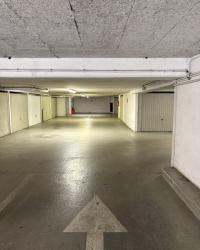 Location de box (sous-sol) - Sèvres - 21 avenue De La Cristallerie