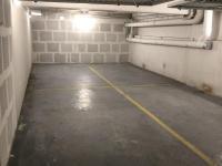 Box (sous-sol) 134 Rue Gambetta, 92150 Suresnes, France