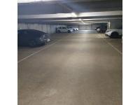 Parking privé (sous-sol) 302 Rue Des Chênes Verts, 95000 Cergy, France
