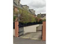 Location de parking (sous-sol) - Saint-Ouen-l'Aumône - allée Des Savonniers