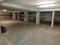Place de parking à louer - Melun 77000 -  - 55 euros - 14 Rue Doré, 77000 Melun, France
