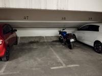 Place de parking à louer - Paris 75012 - 40 Rue Chaligny, 75012 Paris, France - 80 euros