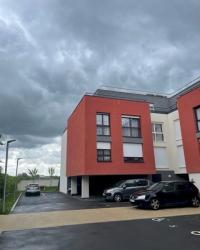 Location de parking prié (extérieur) - Pontault-Combault - 11 rue Jean Moulin