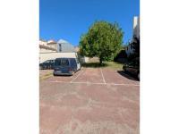 Location de parking prié (extérieur) - Lyon 8 - 72 rue Pierre Delore