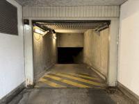 Place de parking à louer - Lyon 69008 - 24 rue Santos Dumont