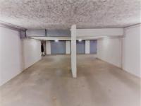 Place de parking à louer - 0 0 - Villefontaine, Isère, France