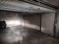 Parking privé (sous-sol) 106 Rue Des Moines, 75017 Paris, France