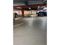 Place de parking à louer - Paris 75017 - 114 Rue Cardinet, 75017 Paris, France - 200 euros
