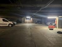 Place de parking à louer - Paris 75020 -  - 90 euros - 6 Rue de la Plaine, 75020 Paris, France