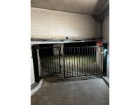 Place de parking à louer - Paris 75011 -  - 140 euros - 20 Rue de Lappe, 75011 Paris, France