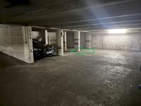 Place de parking à louer - 0 0 -  - 200 euros - 0