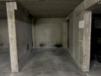 Place de parking à louer - Paris 75010 -  - 120 euros - 42 Rue de l'Aqueduc, 75010 Paris, France