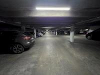 Place de parking à louer - Paris 75013 -  - 100 euros - 2 Rue Vergniaud, 75013 Paris, France