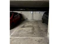 Place de parking Vincennes - Borne de recharge électrique 