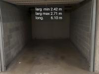 A louer BOX fermé à clé en face de Rolex à Plan-les-Ouates