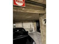 Location Parking privé (sous-sol) Paris 75019