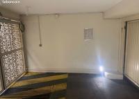 Paris 17 - rue Dulong - Parking à louer