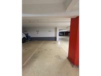 Place de parking à louer - Paris 75010 - 2 Rue Robert Blache, 75010 Paris, France