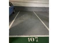 Place de parking à louer - Rue du Hameau (15e)