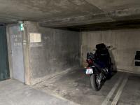 Location de parking (sous-sol) - Paris 5 - 9 square Adanson