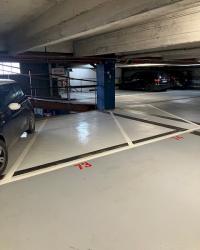 Place de parking à louer - Paris 75017 -  - 140 euros - 114 Rue Cardinet, 75017 Paris, France