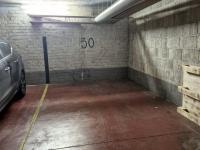 Location de parking (sous-sol) - Bruxelles - 42 square Marguerite