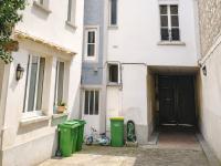 Vente de parking pri&eacute; (ext&eacute;rieur) - Paris 18 - 131 rue du Mont Cenis