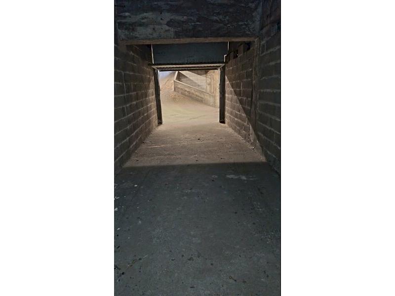 Grand box privatif 23m²