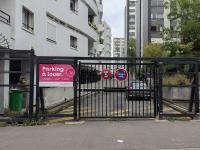 Location Parking privé (sous-sol) Paris 75019