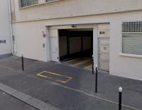 Parking BOX fermé sécurisé - Paris 17e - Rue Caroline (proche Trinité / Saint-Lazare)ox (sous-sol) Paris 75017