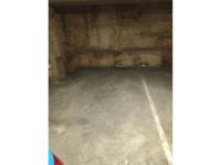 Parking privé (sous-sol) 16 Rue d'Enghien, 75010 Paris, France
