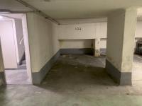 Place de parking à louer - Paris 75004 - 18 Rue de Turenne, 75004 Paris, France - 200 euros