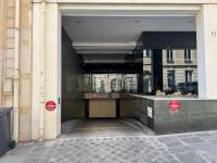 Place de parking à louer - 0 0 -  - 450 euros - 0