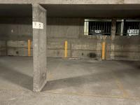Parking privé (sous-sol) 0