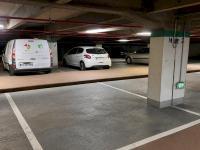 Parking privé (sous-sol) 0
