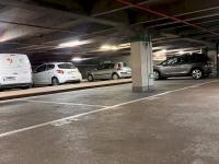 Place de parking à louer - 0 0 -  - 100 euros - 0