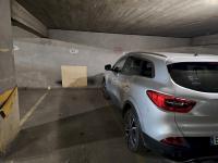 Parking privé (sous-sol) 0