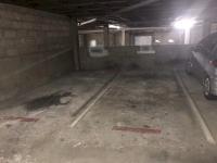 Parking privé (sous-sol) 0