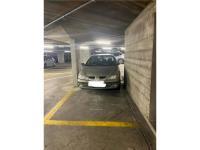 Parking privé (sous-sol) 0