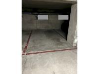Parking privé (sous-sol) 0