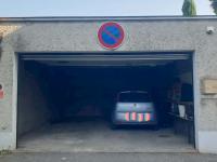 Location de garage(ext&eacute;rieur) - Miribel - 195 passage Paravis