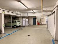 Place de parking à louer - Paris 75010 - 12 Rue Dieu, 75010 Paris, France - 125 euros