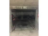 Location de parking (sous-sol) - Puteaux - rue Roque de Fillol